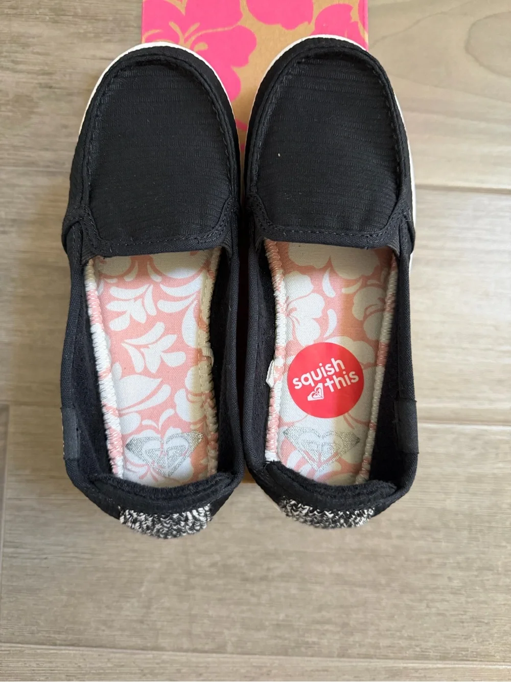 Roxy Minnow VII Black Slip-On Casual Shoes